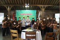 WORKSHOP PENGEMBANGAN  MEDIA PEMBELAJARAN BERBASIS TIK